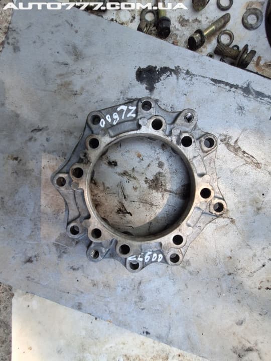 Kubota ZL600 crankshaft back cover