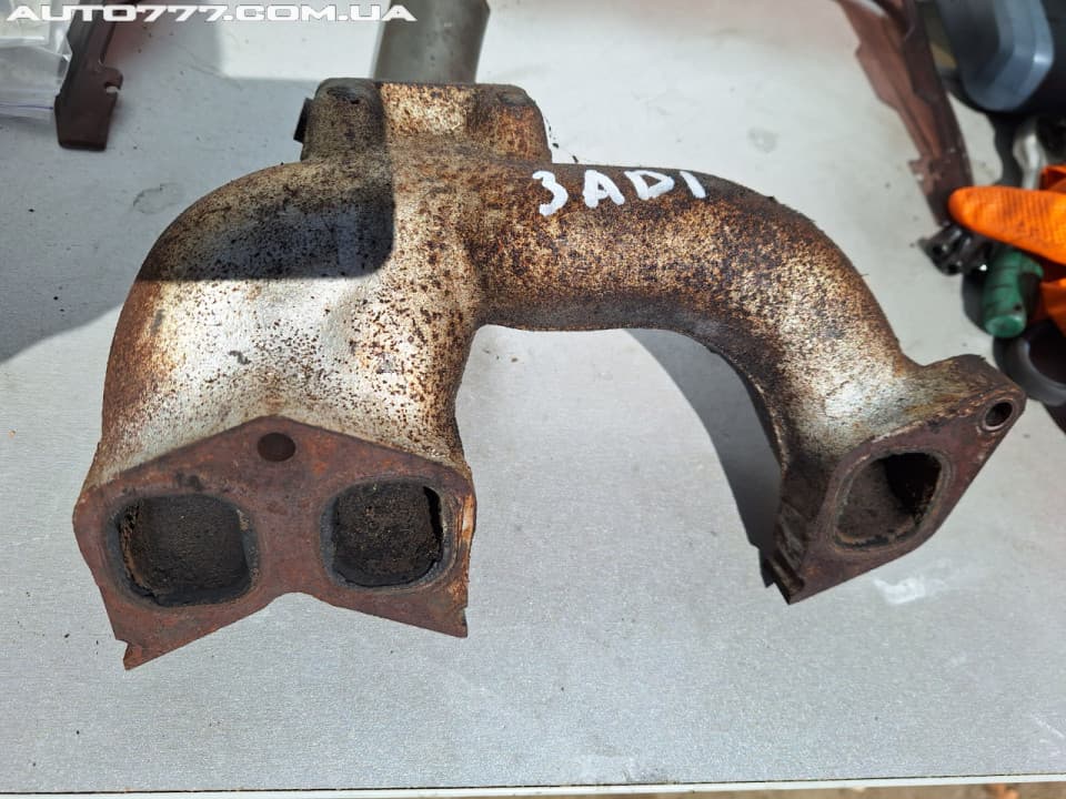 Iseki Exhaust manifold 3AD1