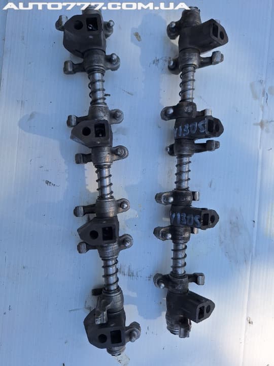 Kubota Rockers V1305 timing chain