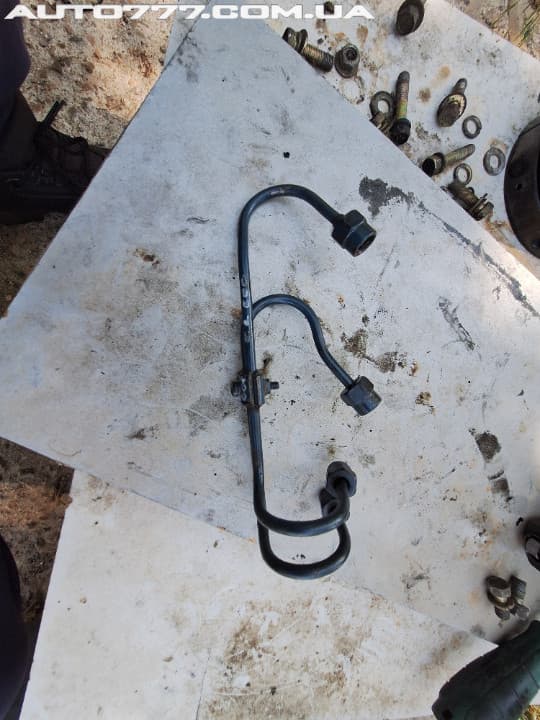 Kubota Трубки ПНВТ ZL600