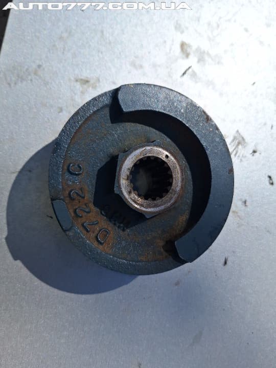 Kubota Шкив D722