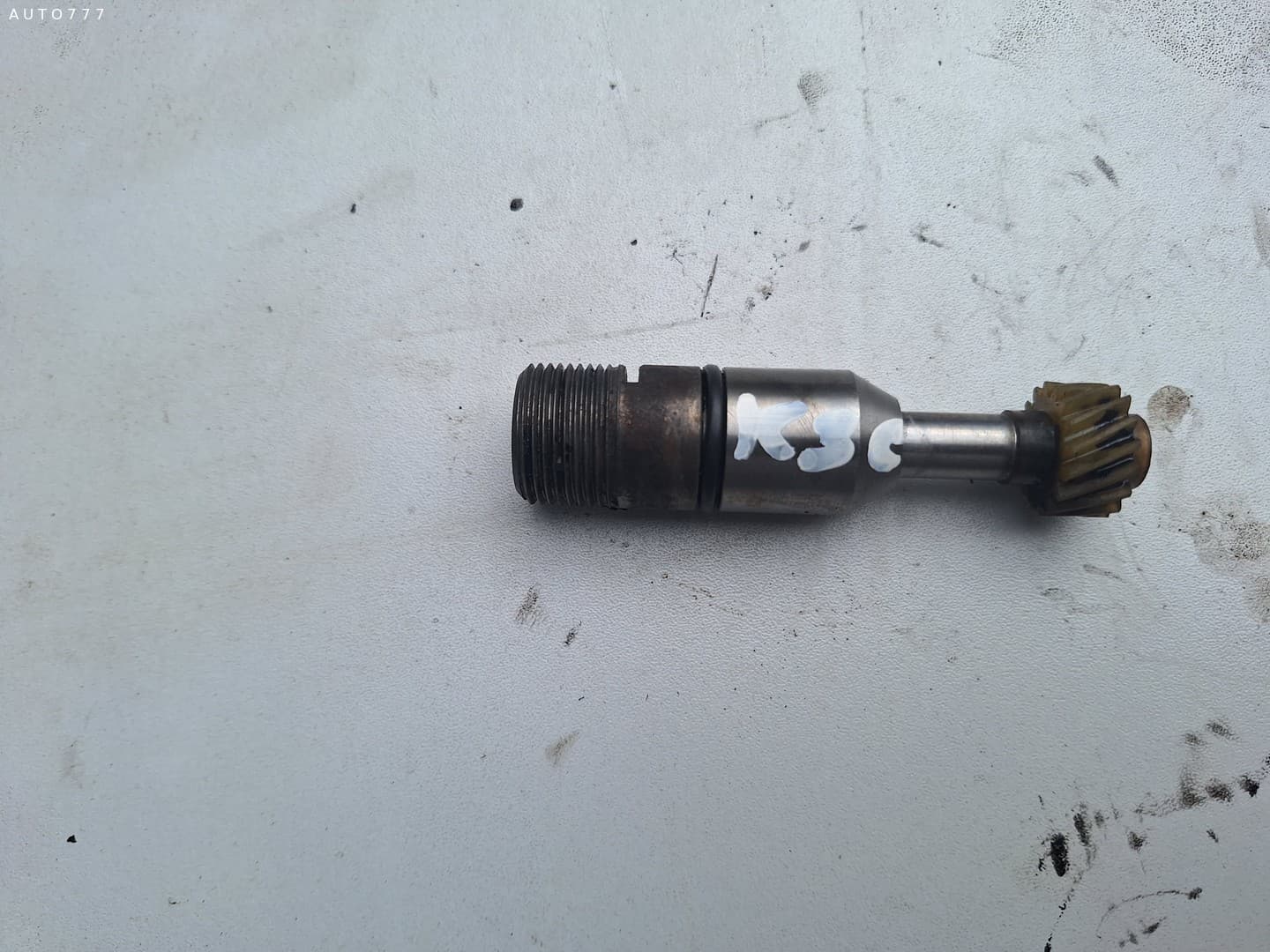 Mitsubishi Speedometer drive