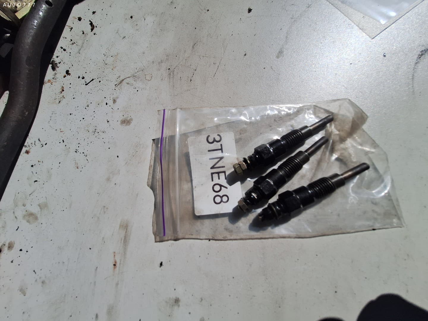 Yanmar Glow plugs 3TNE68