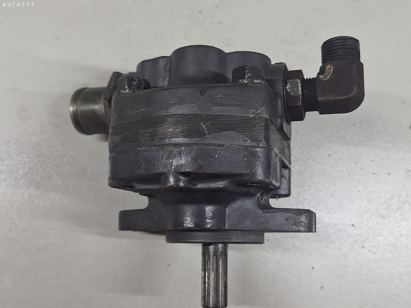 Hinomoto Hydraulic pump KYB 05ALFSS