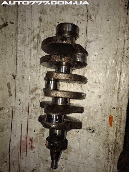 Mitsubishi Колінвал S3L2