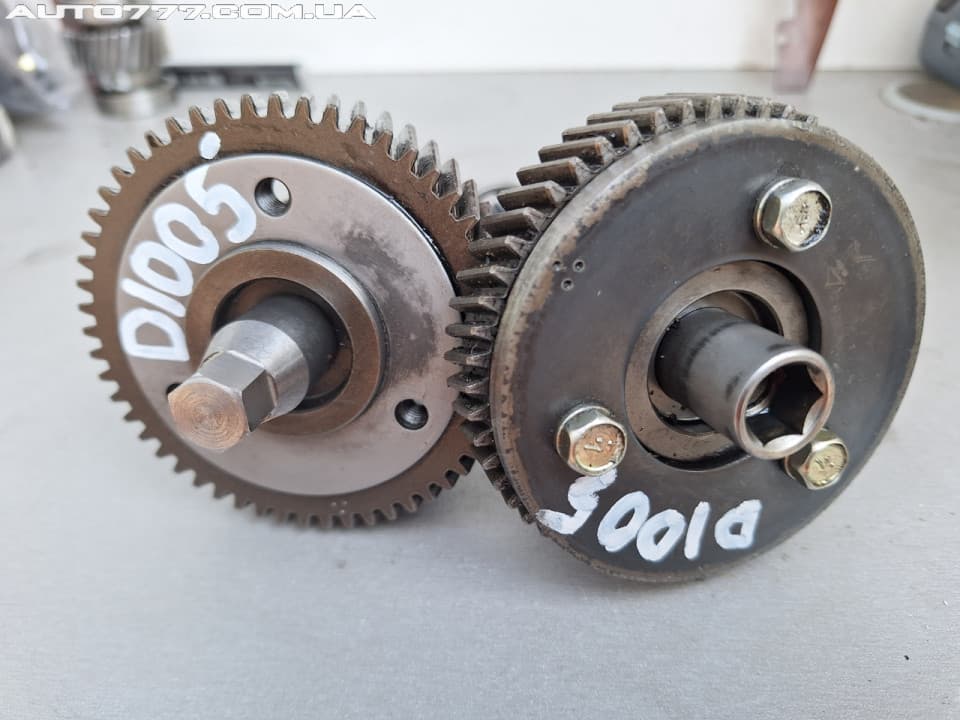 Kubota Fuel camshaft D1005 