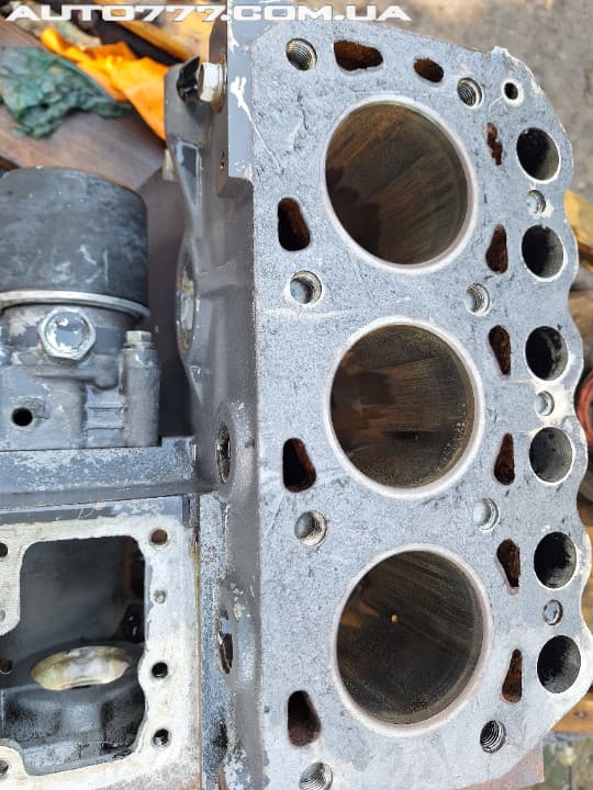 Mitsubishi  Cylinder block K3A 