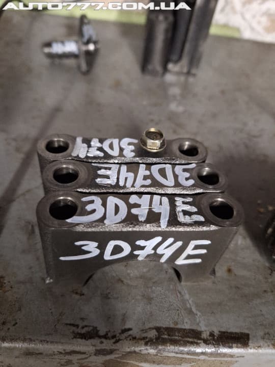 Komatsu Yoke engine 3D74E