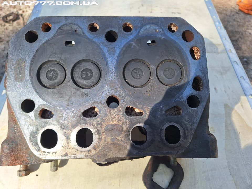 Mitsubishi Cylinder head KE75 