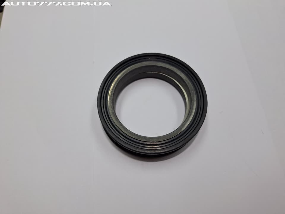 Kubota NOK 52x65/75x7 Seal gland