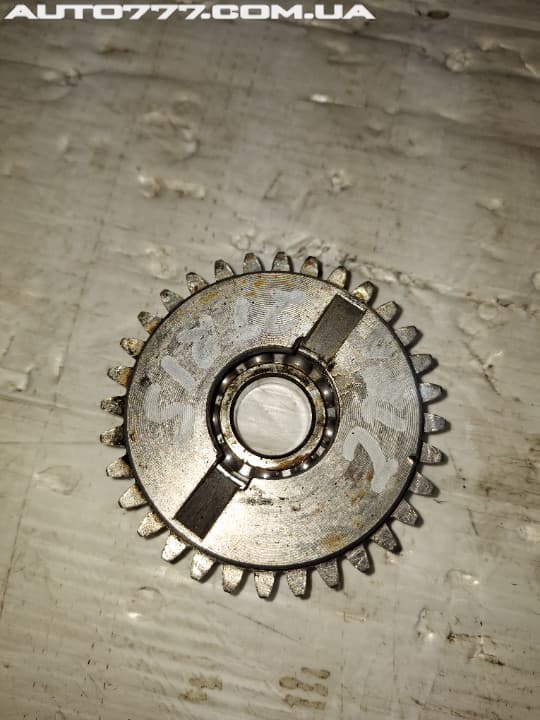 Yanmar Шестерня ГРМ 2TR15