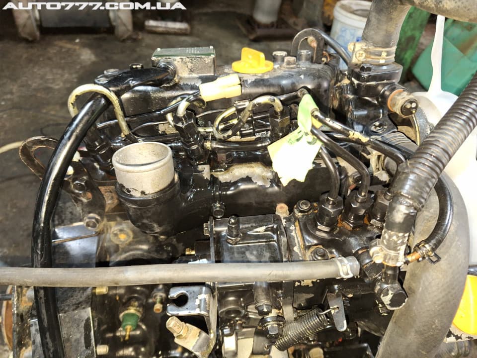 Yanmar 3TNA72 (18л.с)