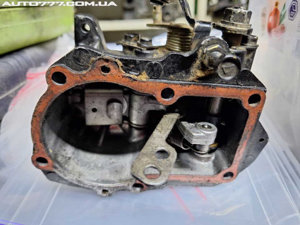 Komatsu Gas pusher 3D74