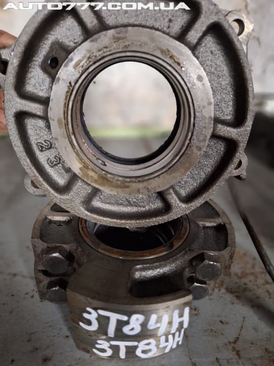 Yanmar  Engine yoke 3T84H