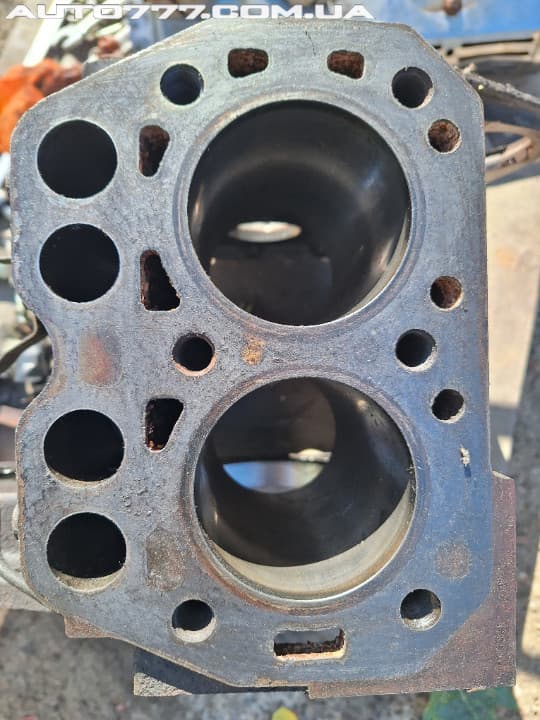 Mitsubishi Cylinder Block KE75