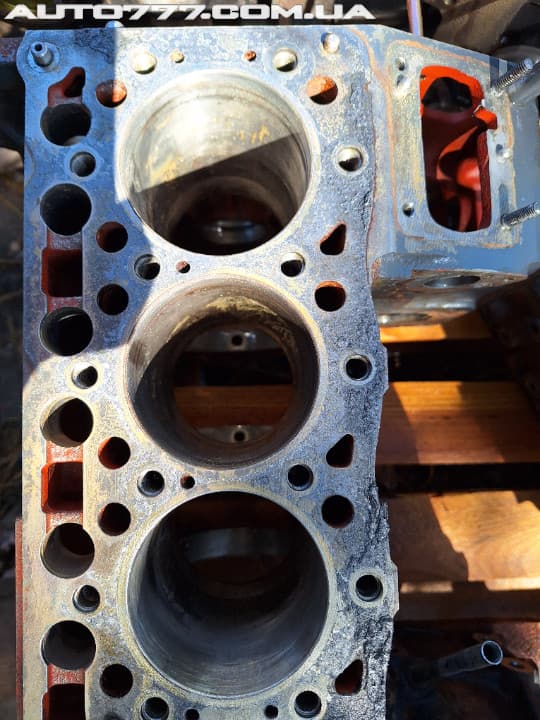 Kubota Cylinder block D1005