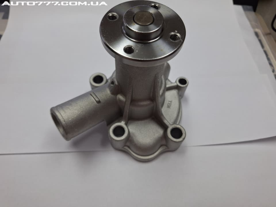 Yanmar Помпа 2TR18/ 2TR20 / 3T70B/ 3T72H