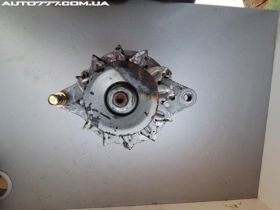 Iseki Генератор 