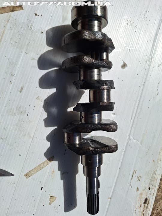 Kubota Crankshaft D722