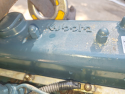 Kubota  V1505
