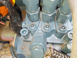 Kubota  D1105