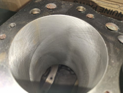 Kubota  Гильзовка блока