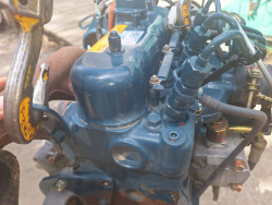 Kubota  D782